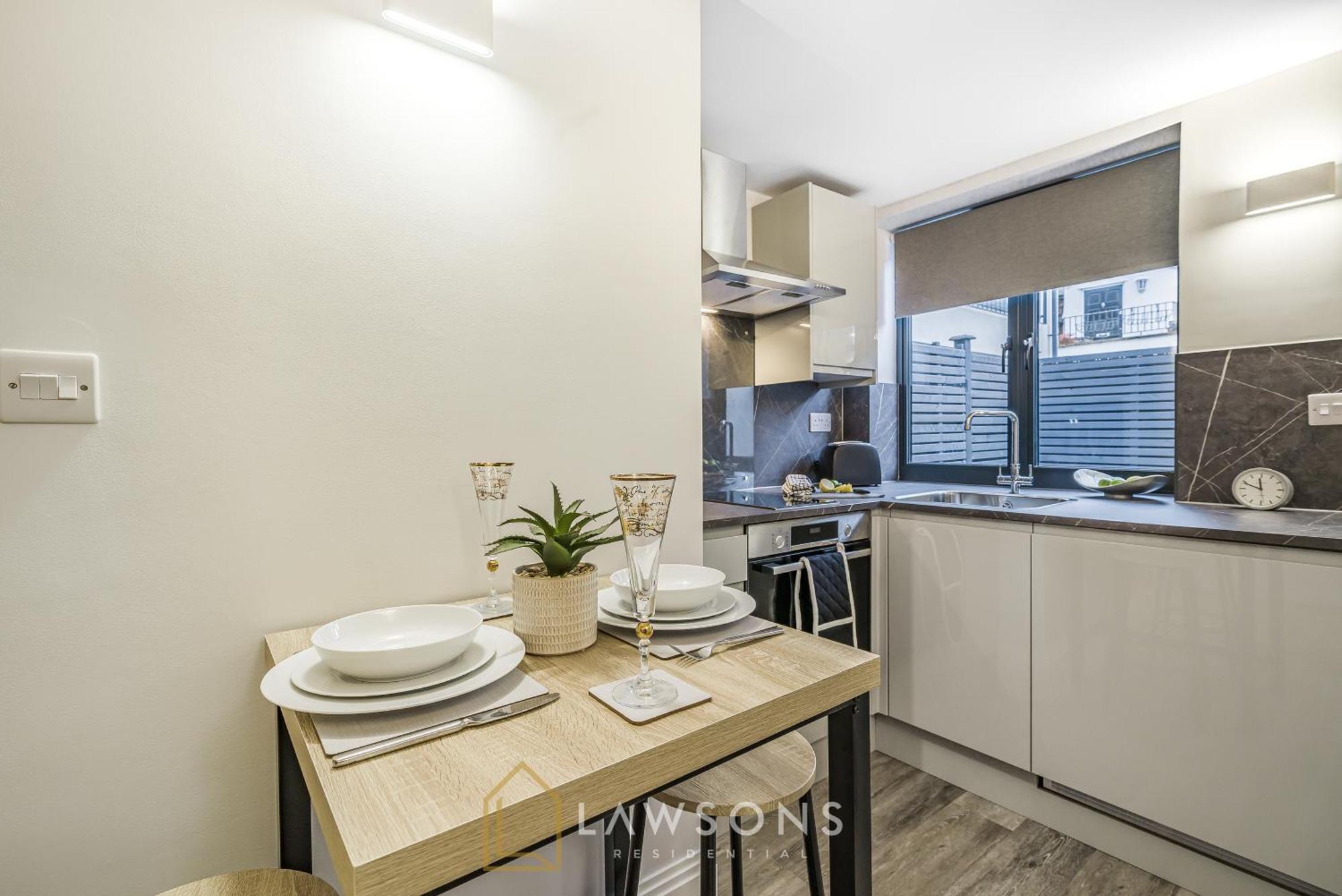 Central Living By Lawsons วินด์เซอร์ ภายนอก รูปภาพ
